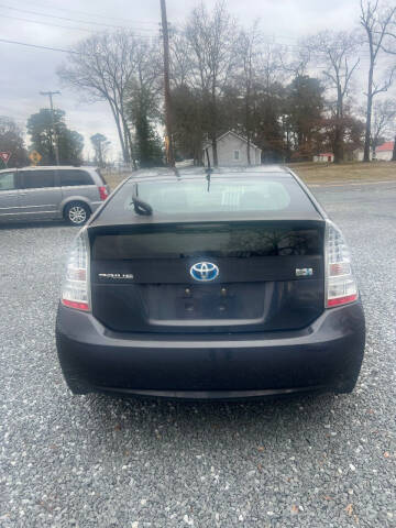 2010 Toyota Prius III