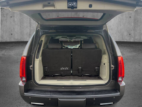 2014 Cadillac Escalade Platinum