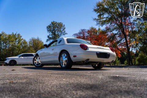 2002 Ford Thunderbird Deluxe