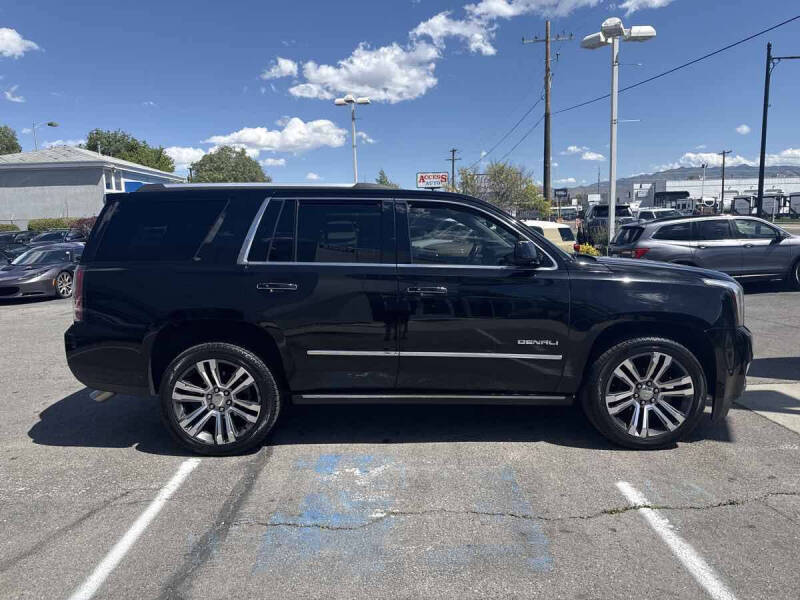 2017 GMC Yukon Denali