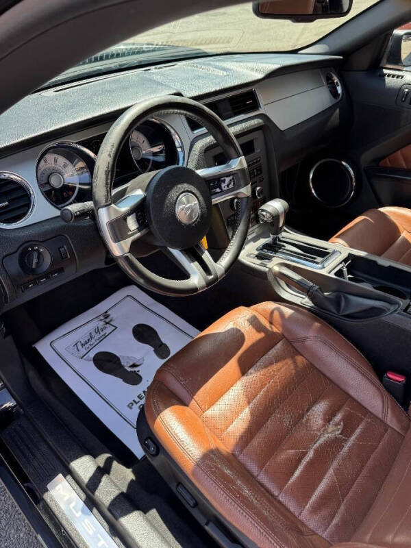 2010 Ford Mustang V6