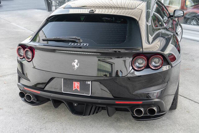 2018 Ferrari GTC4Lusso T 6