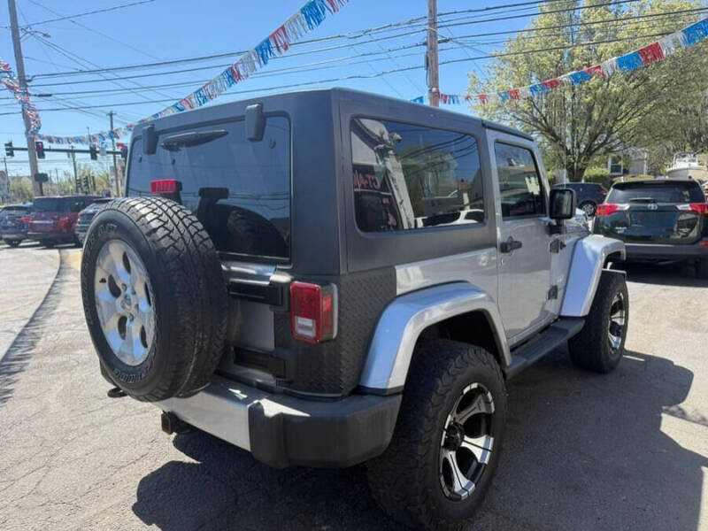 2013 Jeep Wrangler Sahara