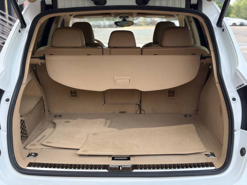 2012 Porsche Cayenne