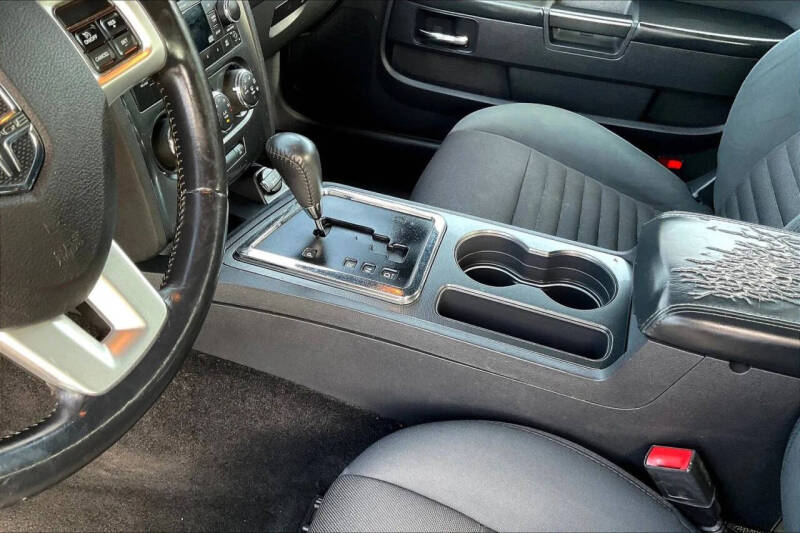 2012 Dodge Challenger SXT