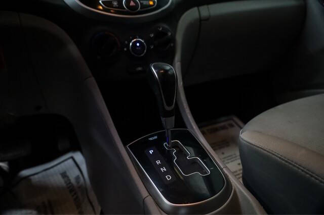 2016 Hyundai Accent Sport