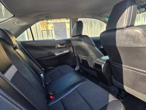 2014 Toyota Camry SE