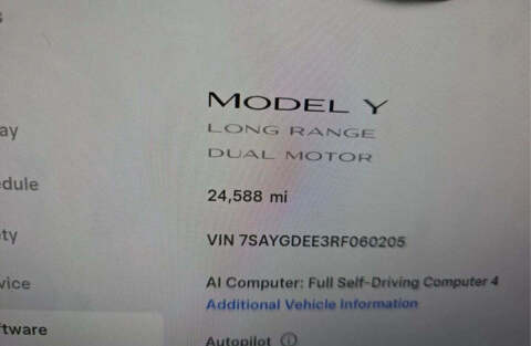 2024 Tesla Model Y Long Range