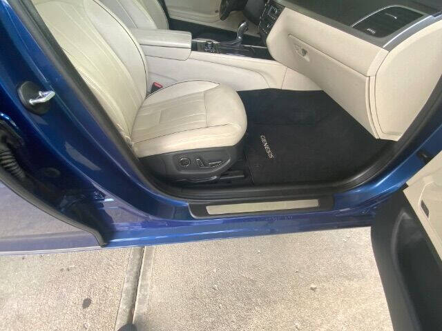 2016 Hyundai Genesis