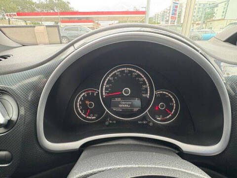 2013 Volkswagen Beetle Turbo PZEV Fender Edition