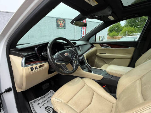 2018 Cadillac XT5 Premium Luxury