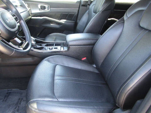 2023 Kia Sorento SX