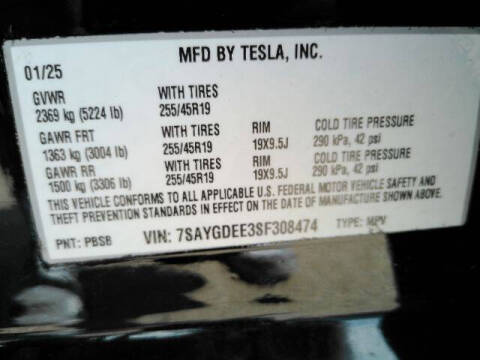 2025 Tesla Model Y Long Range