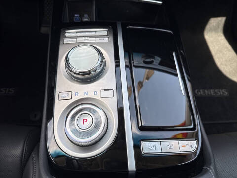 2024 Genesis G80 2.5T