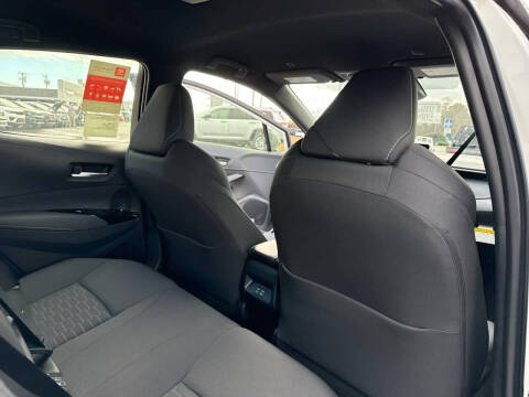 2026 Toyota Corolla Hatchback SE