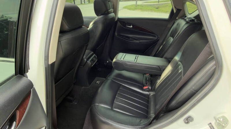 2013 Infiniti EX37 Journey