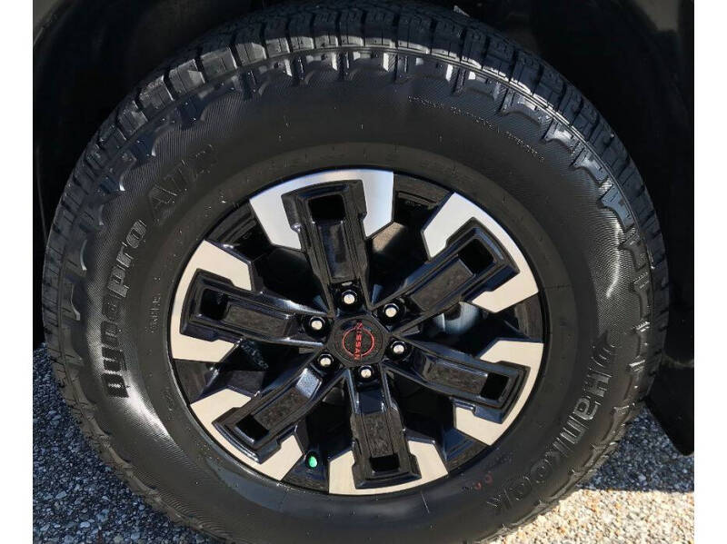 2024 Nissan Frontier PRO-X