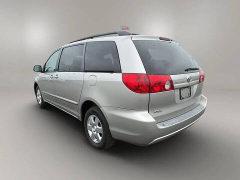 2006 Toyota Sienna