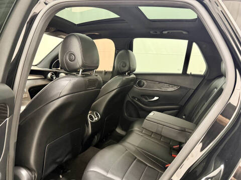 2018 Mercedes-Benz GLC GLC 300