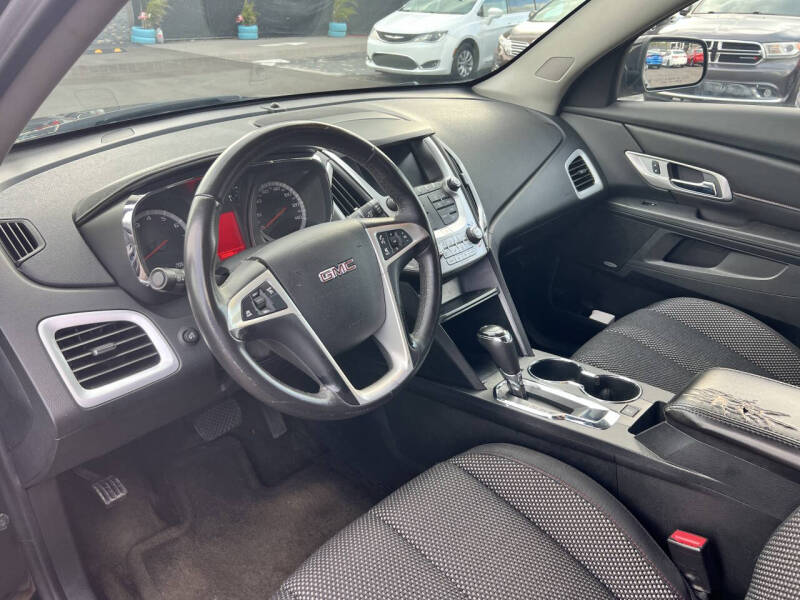 2017 GMC Terrain SLE-2