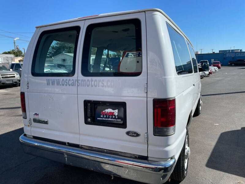 2006 Ford E-Series E-350 SD XLT