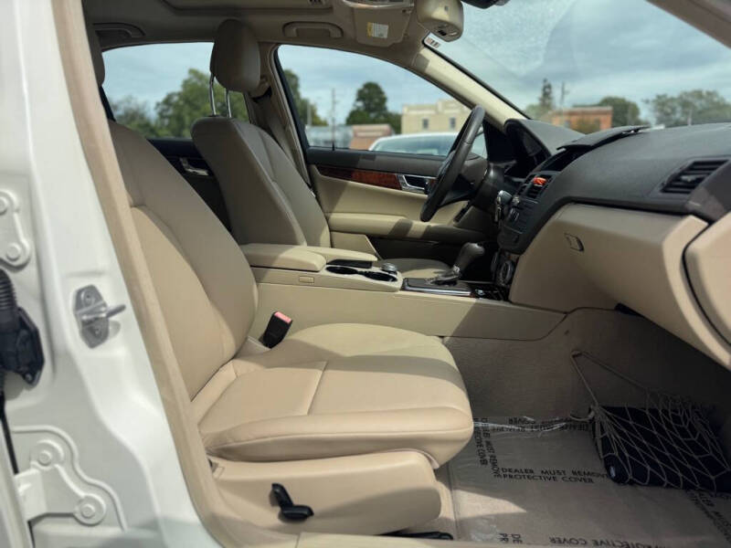 2011 Mercedes-Benz C-Class