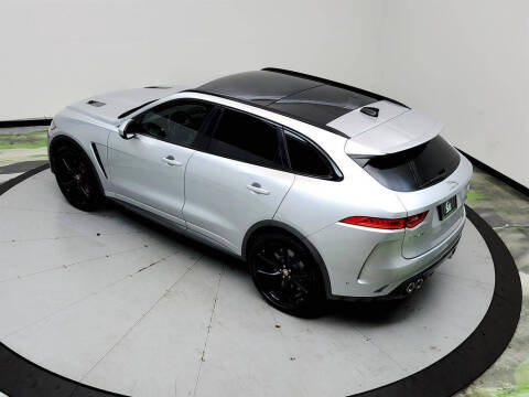 2020 Jaguar F-PACE SVR