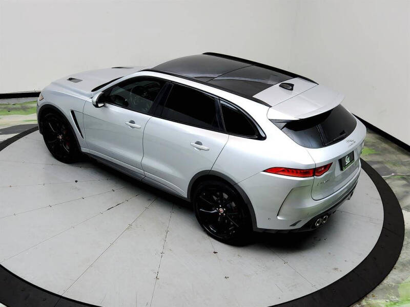 2020 Jaguar F-PACE SVR