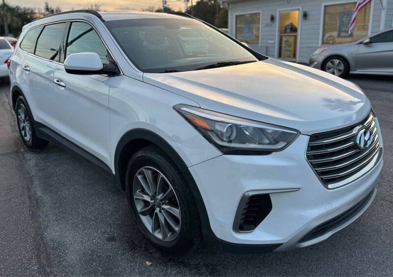 2017 Hyundai Santa Fe SE photo 7