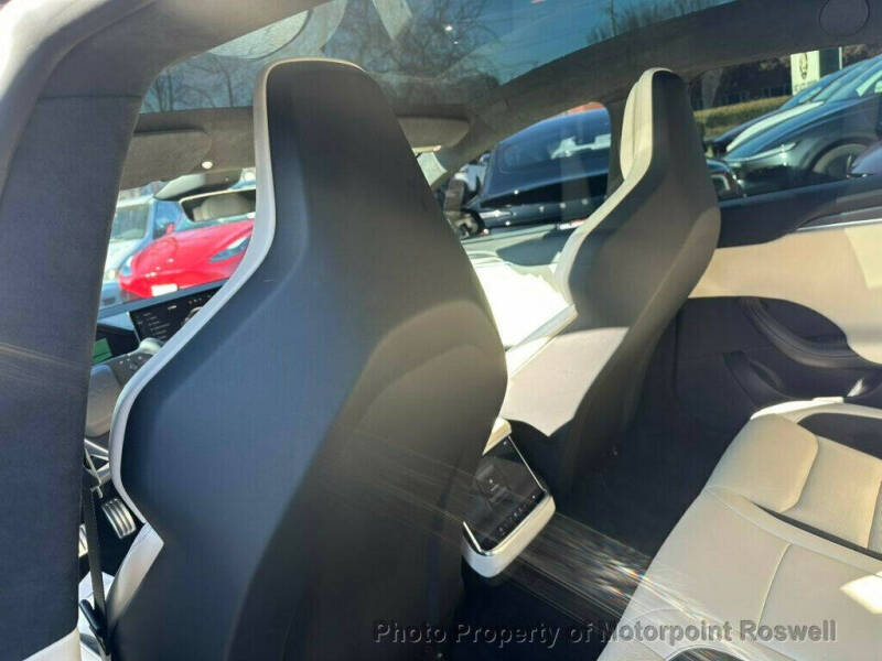 2025 Tesla Model S Plaid