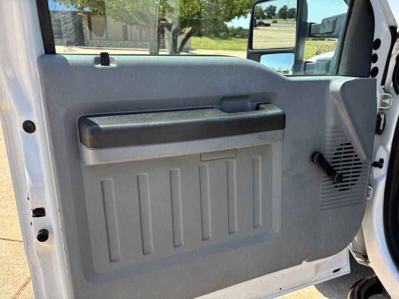 2012 Ford F-350 Super Duty XL