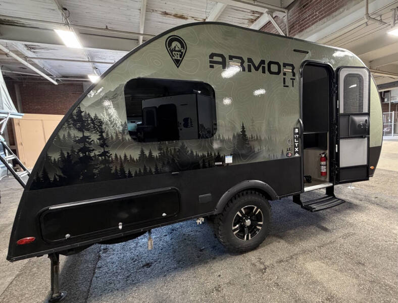 2026 SKINNY GUY CAMPER ARMOR 17LTX