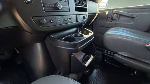 2023 Chevrolet Express LS 3500