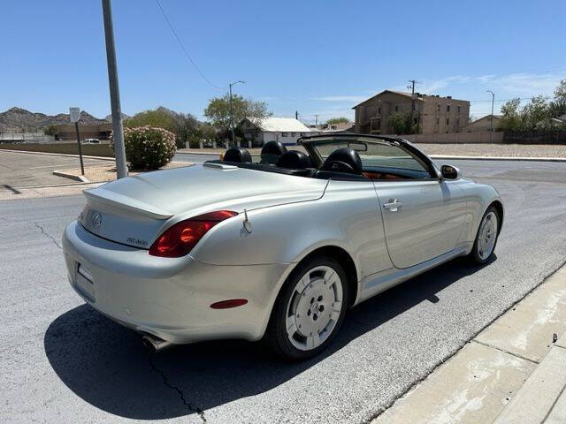 2002 Lexus SC 430