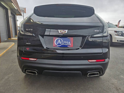 2022 Cadillac XT4 Sport