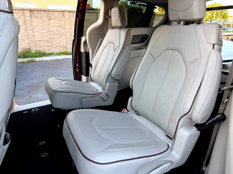 2020 Chrysler Pacifica Limited