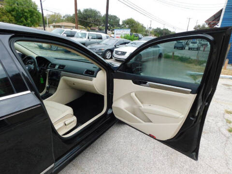 2016 Volkswagen Passat