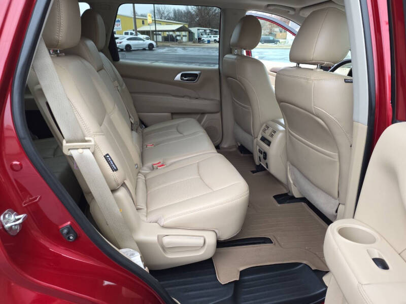 2019 Nissan Pathfinder Platinum