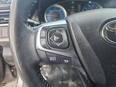 2017 Toyota Camry Hybrid