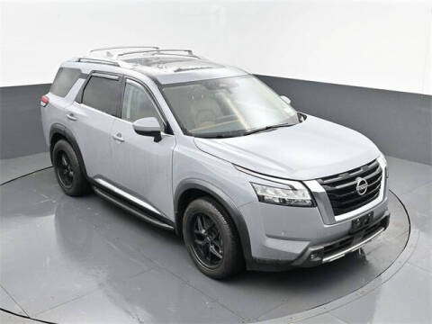 2022 Nissan Pathfinder Platinum