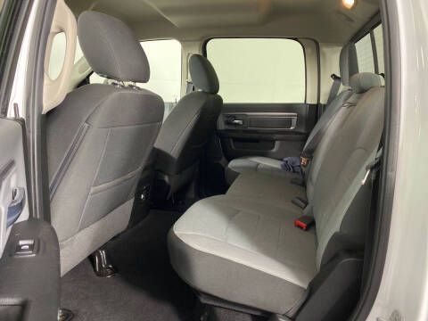 2023 RAM 1500 Classic SLT