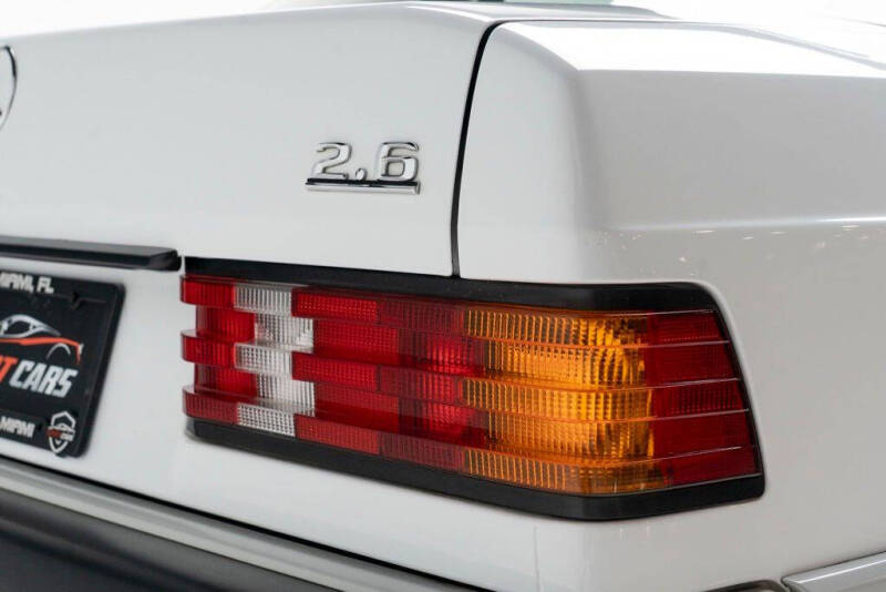 1991 Mercedes-Benz 190-Class 190 E 2.6