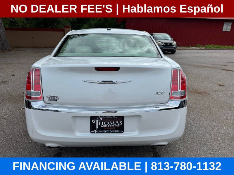 2011 Chrysler 300