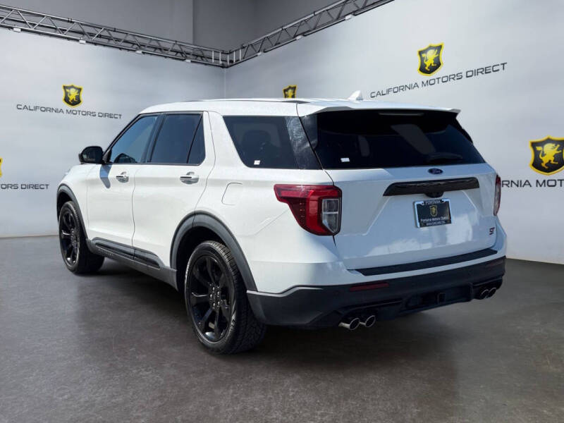2022 Ford Explorer ST