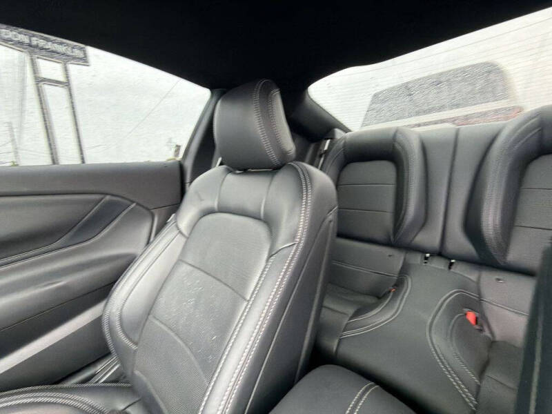 2025 Ford Mustang GT Premium