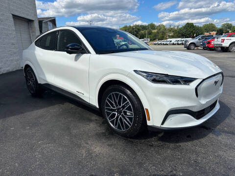 2025 Ford Mustang Mach-E Premium