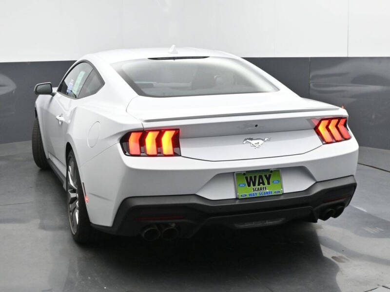 2025 Ford Mustang EcoBoost Premium
