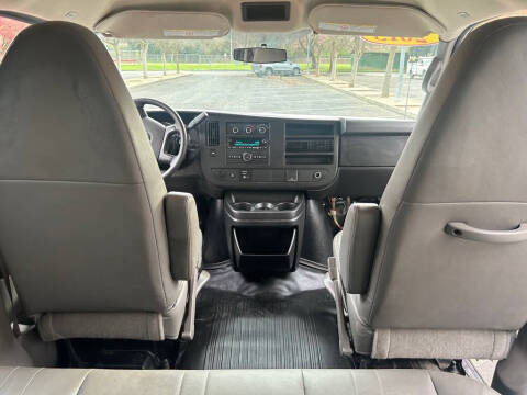 2015 Chevrolet Express LS 2500