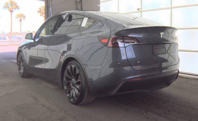 2023 Tesla Model Y Performance