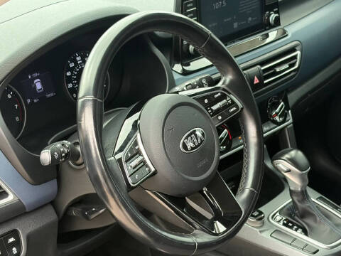 2021 Kia Seltos S
